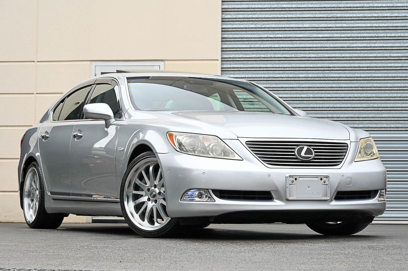 Lexus LS 460 in silver — front three-quarter view at the Ripper Cars showroom in Springvale